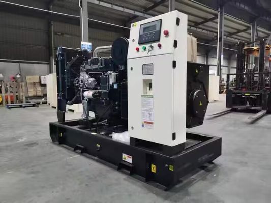 150kVA Open Type Diesel Generators High Performance 220-440V Fuel Type Diesel
